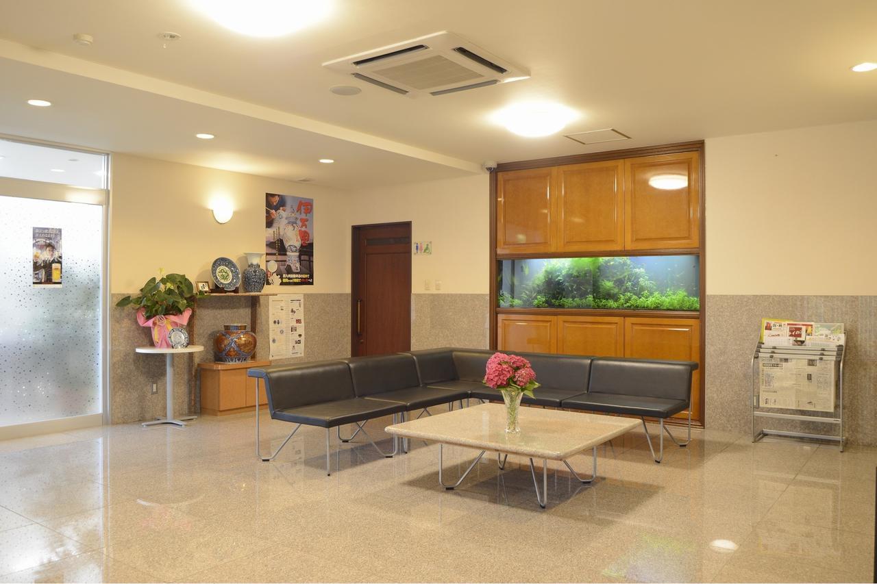 Imari Business Hotel Shinten מראה חיצוני תמונה